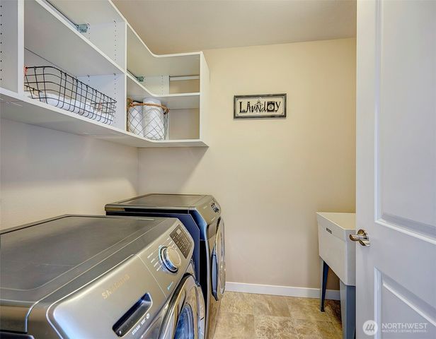 34125 SE Moses Street, Snoqualmie, WA 98065