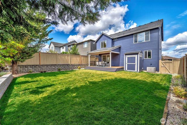 34125 SE Moses Street, Snoqualmie, WA 98065