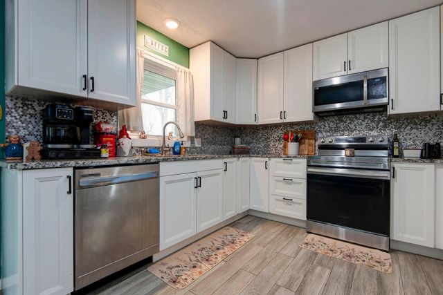 309 Southview Avenue, Ava, MO 65608