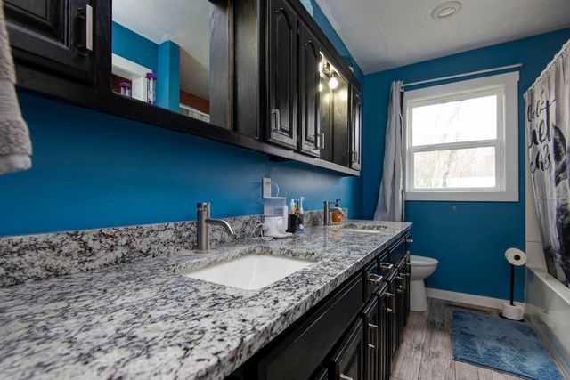 309 Southview Avenue, Ava, MO 65608