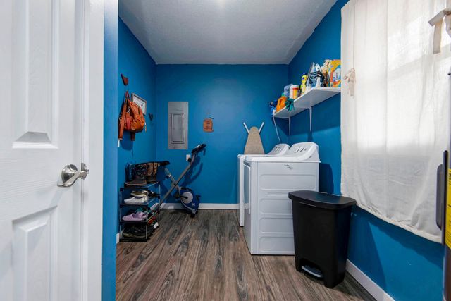 309 Southview Avenue, Ava, MO 65608