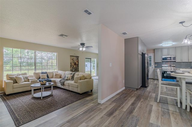 6875 NE 25TH AVENUE, Ocala, FL 34479
