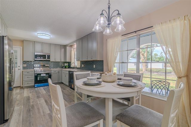 6875 NE 25TH AVENUE, Ocala, FL 34479