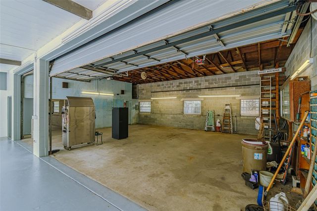 6875 NE 25TH AVENUE, Ocala, FL 34479