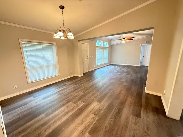10455 hogue Road, Mabelvale, AR 72103