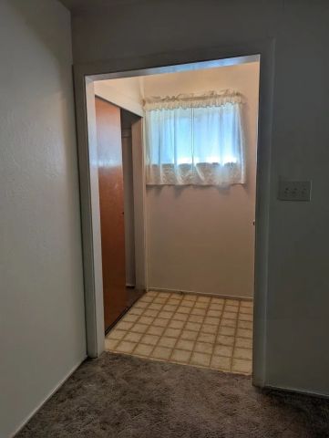 142 S Sonoma Street, Willows, CA 95988