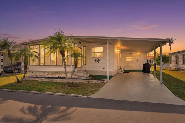 2107 WAILUA DRIVE, Holiday, FL 34691