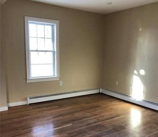 40 Tecumseh Street, Providence, RI 02906