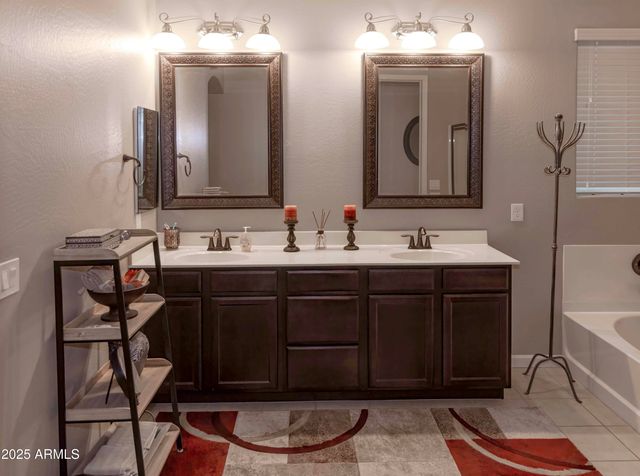 27039 N 75th Drive, Peoria, AZ 85383