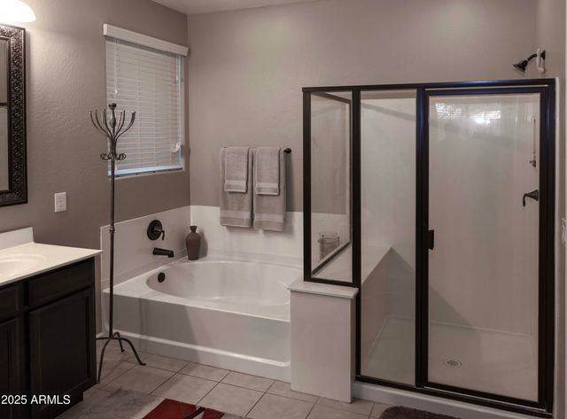 27039 N 75th Drive, Peoria, AZ 85383