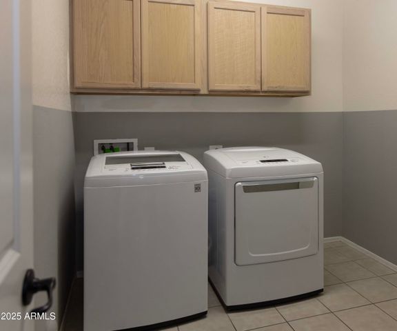 27039 N 75th Drive, Peoria, AZ 85383