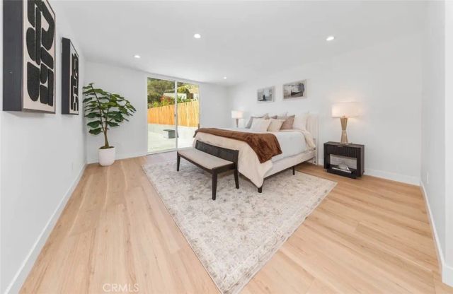 8369 Vine Valley, Los Angeles, CA 91352