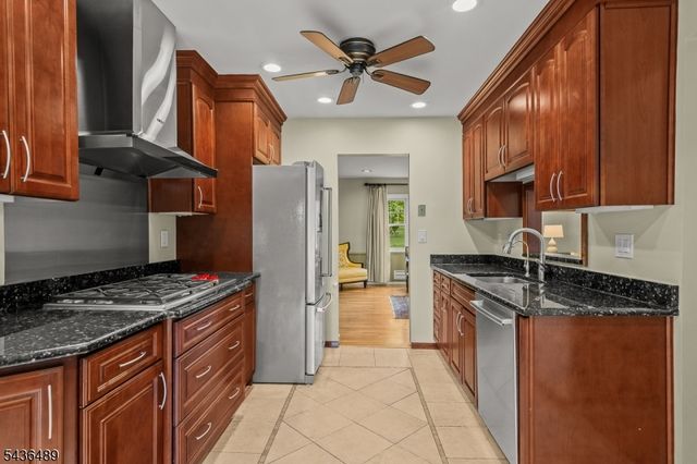 9 Lexington Rd, Bernards Twp., NJ 07920