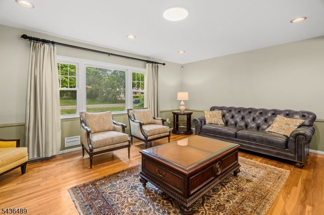 9 Lexington Rd, Bernards Twp., NJ 07920