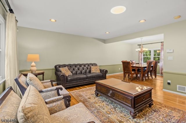 9 Lexington Rd, Bernards Twp., NJ 07920