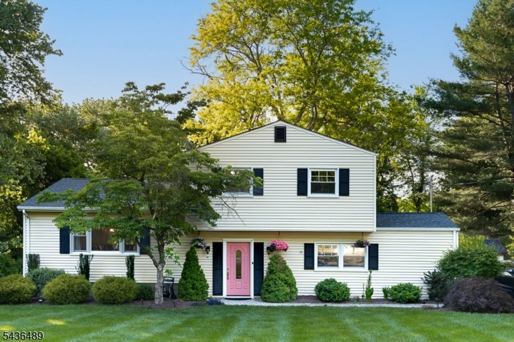 9 Lexington Rd, Bernards Twp., NJ 07920