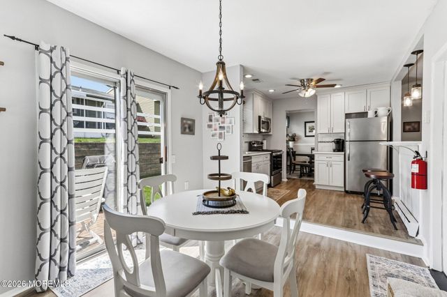 23 Chelsea Drive 70, Whiting, NJ 08759