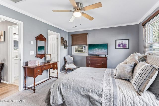 23 Chelsea Drive 70, Whiting, NJ 08759