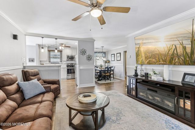 23 Chelsea Drive 70, Whiting, NJ 08759