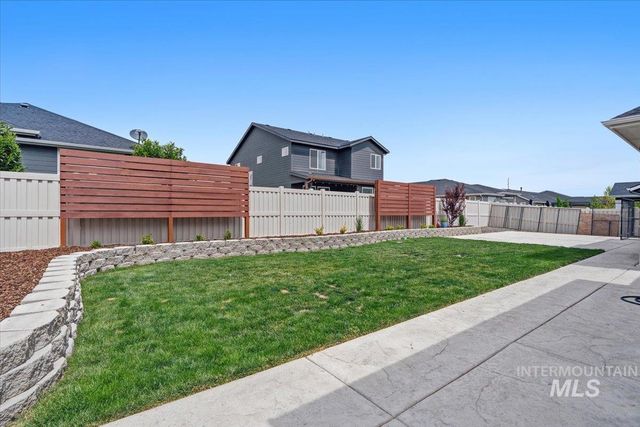 1562 Glencoe St, Middleton, ID 83644