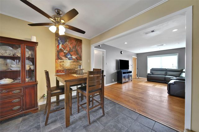 4210 Gardendale Drive, Houston, TX 77092