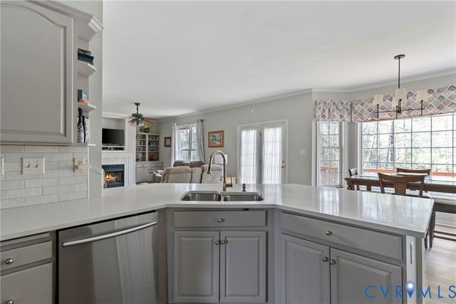 12018 Eagle Pass Dr, Chesterfield, VA 23838