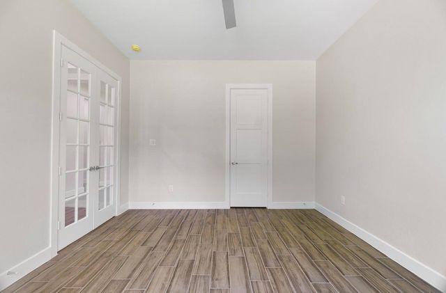 1118 Neros Palace, New Caney, TX 77357