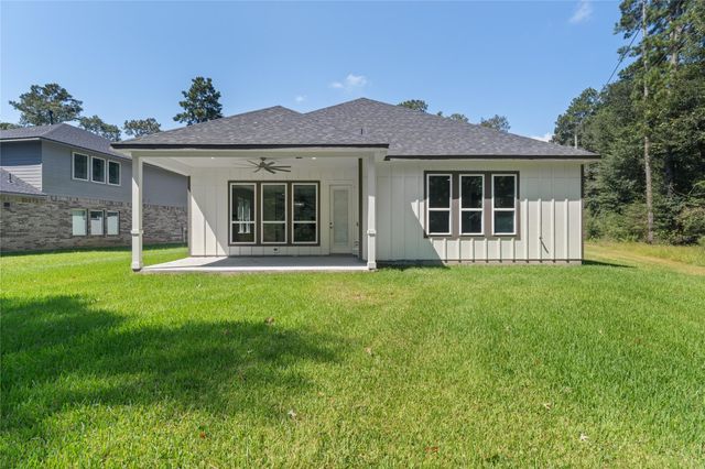 1118 Neros Palace, New Caney, TX 77357