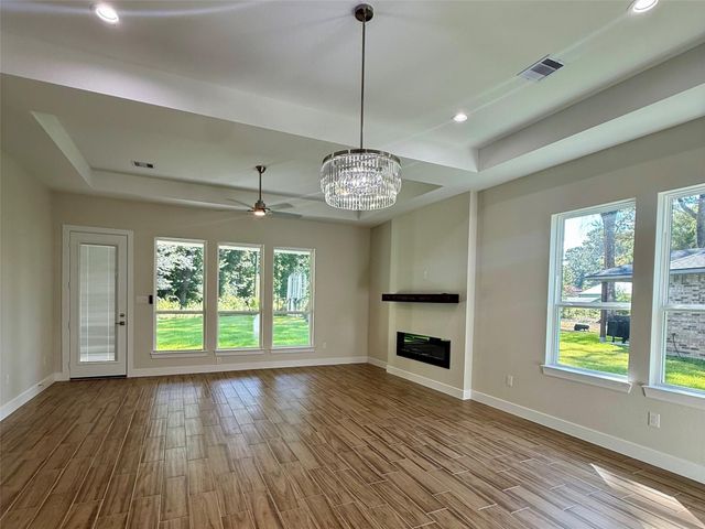 1118 Neros Palace, New Caney, TX 77357