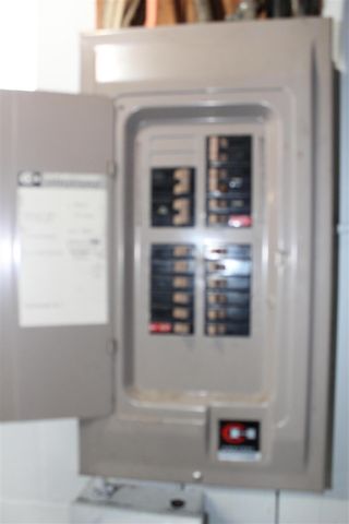 676 W Michigan Avenue, Saline, MI 48176