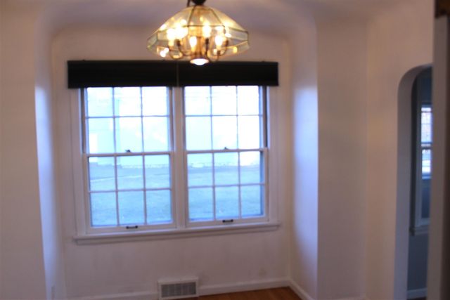 676 W Michigan Avenue, Saline, MI 48176