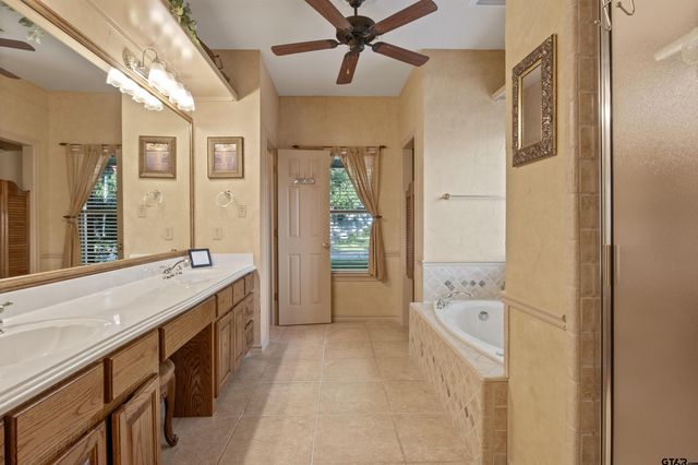 385 County Road 2610, Pittsburg, TX 75686