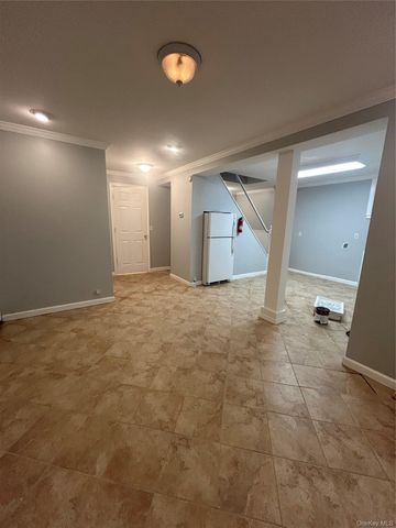 207 Morsemere Avenue, Yonkers, NY 10703