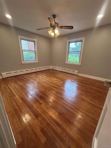 207 Morsemere Avenue, Yonkers, NY 10703