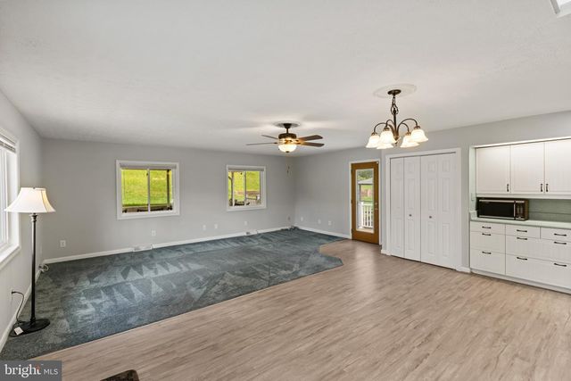 8006 WOODHAVEN CT, Baltimore, MD 21237