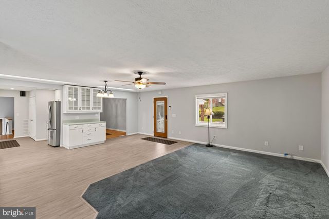 8006 WOODHAVEN CT, Baltimore, MD 21237