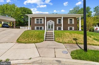 8006 WOODHAVEN CT, Baltimore, MD 21237