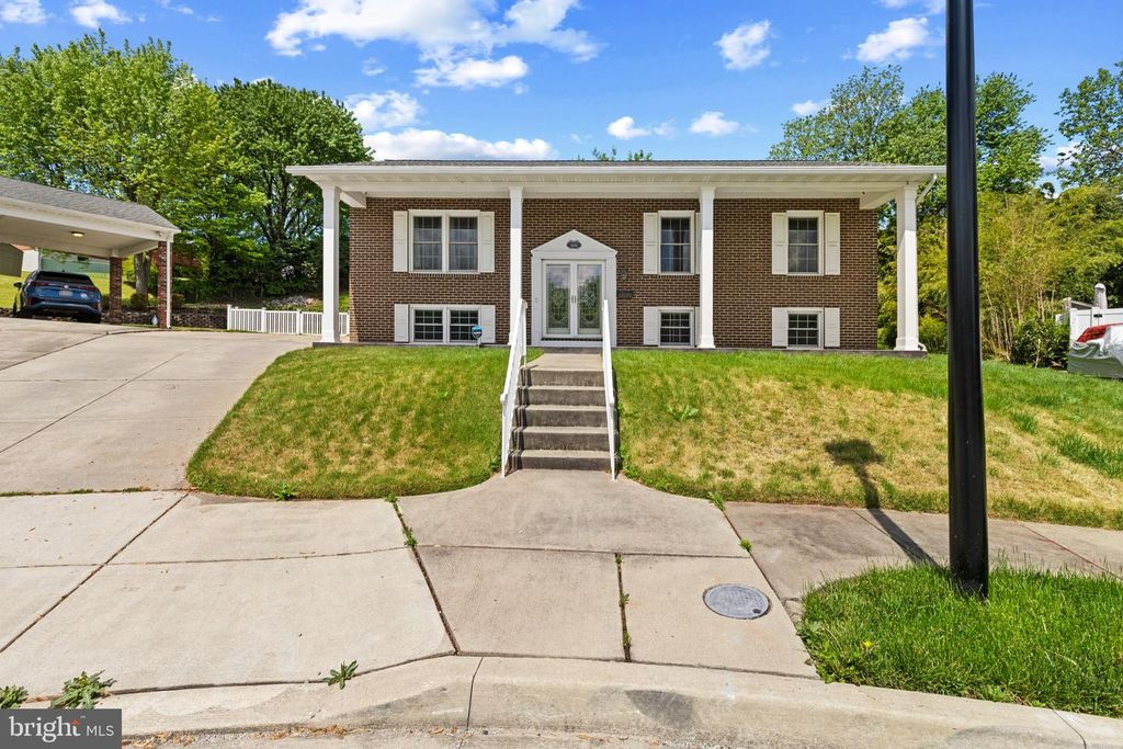 8006 WOODHAVEN CT, Baltimore, MD 21237