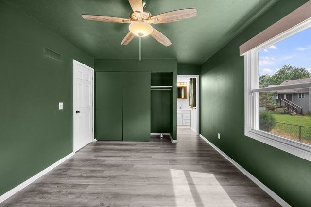 1503 W 46TH Place, Davenport, IA 52806