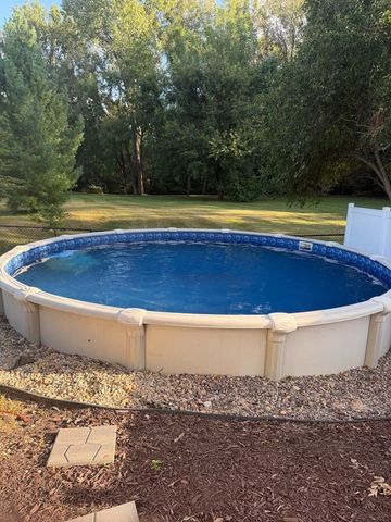 1503 W 46TH Place, Davenport, IA 52806