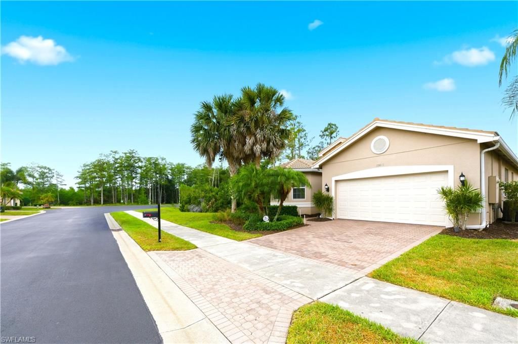 10051 Mimosa Silk DR, Fort Myers, FL 33913