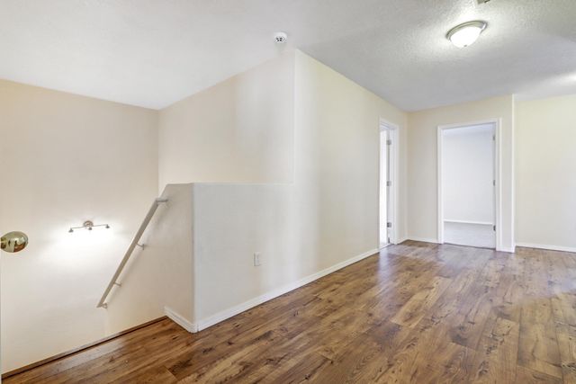 5724 Sandoval Drive NE, Rio Rancho, NM 87144