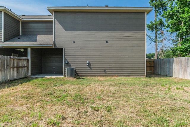 121 Wickersham A, Conroe, TX 77304