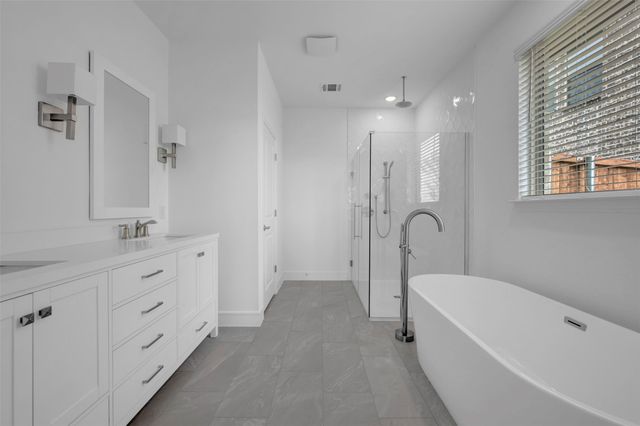 1023 Candlewyck Drive, Justin, TX 76247
