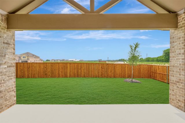 1023 Candlewyck Drive, Justin, TX 76247