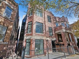 2818 W Fletcher Street CH, Chicago, IL 60618