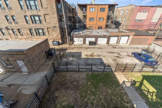 6722 S Ridgeland Avenue 3S, Chicago, IL 60649