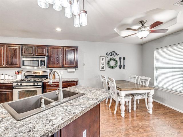 920 NW 171st Place, Edmond, OK 73012