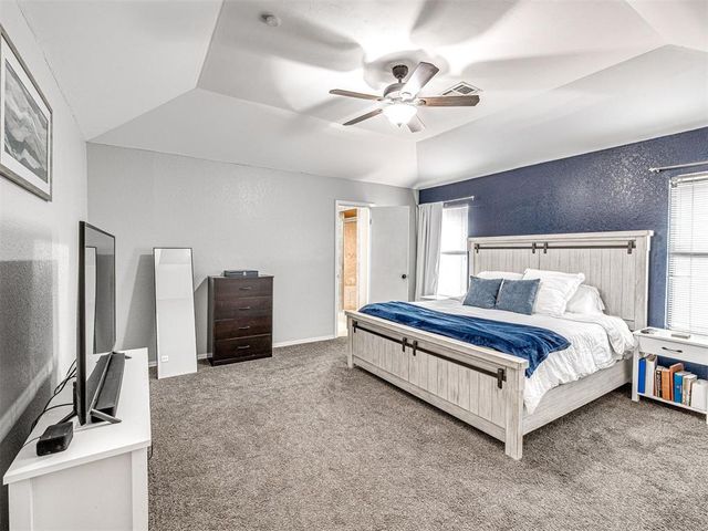 920 NW 171st Place, Edmond, OK 73012