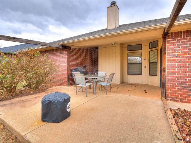 920 NW 171st Place, Edmond, OK 73012